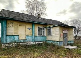 Продаю торговую площадь, 104.7 м2, Вологодская область, Советская улица, 9