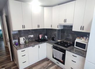 Продается 2-ком. квартира, 46 м2, Можайск, Школьная улица, 5