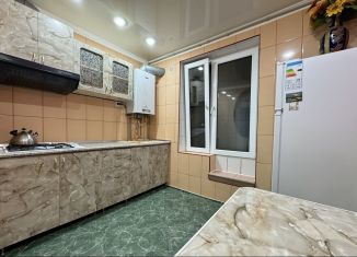 Сдаю в аренду дом, 32 м2, Феодосия, улица Куйбышева, 12