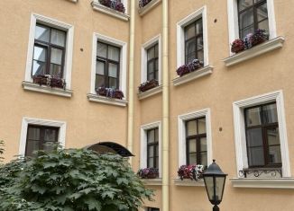 Продажа квартиры студии, 27 м2, Санкт-Петербург, улица Тюшина, 24, метро Звенигородская