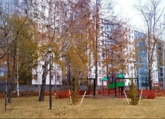 Продаю трехкомнатную квартиру, 61 м2, Пермь, Петропавловская улица