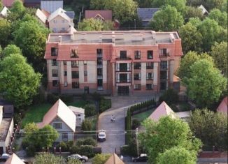 3-ком. квартира на продажу, 96 м2, Калининград, Центральный район, улица Ватутина, 38А