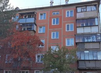 Сдается в аренду 2-комнатная квартира, 45 м2, Магнитогорск, улица Суворова, 89/1