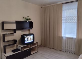 Сдается в аренду комната, 20 м2, Энгельс, улица Космонавтов, 12