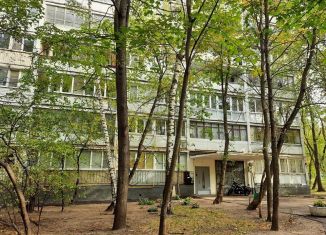 Продается трехкомнатная квартира, 55 м2, Москва, улица 26 Бакинских Комиссаров, 8к1, метро Юго-Западная