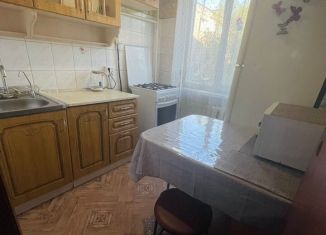 Сдаю 3-комнатную квартиру, 50 м2, Кингисепп, улица Воровского, 20