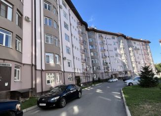 Продаю 3-ком. квартиру, 120 м2, Нальчик, улица Тарчокова, 29