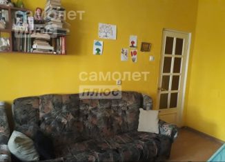 Продажа 4-ком. квартиры, 100 м2, Ставропольский край, улица Дзержинского, 27А