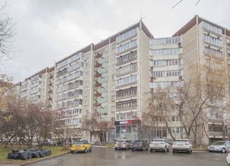 Продаю трехкомнатную квартиру, 98 м2, Екатеринбург, улица Черепанова, 4, Верх-Исетский район