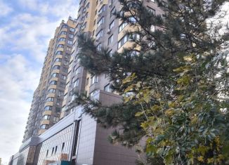 Продаю 3-ком. квартиру, 80 м2, Ростовская область, проспект Королёва, 20А