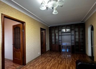 Продам 4-комнатную квартиру, 63.1 м2, Москва, метро Новоясеневская, улица Рокотова, 8к2