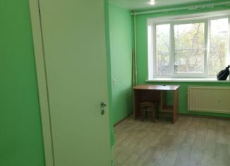 Продаю 1-ком. квартиру, 33.4 м2, Петергоф, Суворовская улица, 3к11