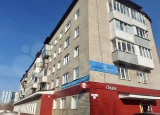 Сдаю в аренду 3-ком. квартиру, 57 м2, Барнаул, Новороссийская улица, 5