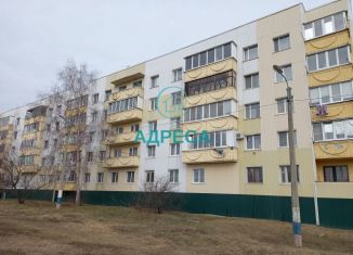 Продам 4-ком. квартиру, 73.3 м2, Новый Оскол, Ливенская улица, 136