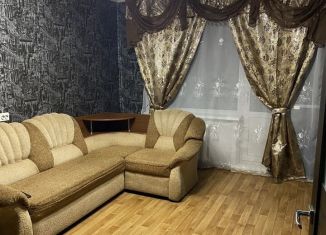 Сдаю в аренду 2-ком. квартиру, 49 м2, Абакан, улица Пушкина, 160