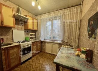 Продам трехкомнатную квартиру, 60 м2, Волгоградская область, улица Елисеева, 10