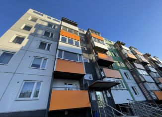 Продаю 3-комнатную квартиру, 50 м2, Петрозаводск, улица Софьи Ковалевской, 14А