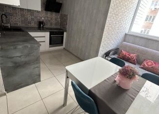 Продается 2-комнатная квартира, 55 м2, Ставропольский край, проспект Кулакова, 63к1