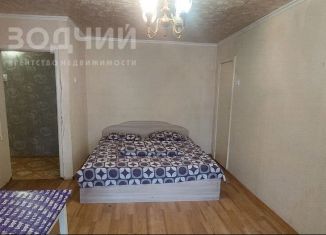 Продам 2-ком. квартиру, 43 м2, Чувашия, проспект Ленина, 56