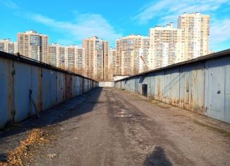 Продам гараж, 18 м2, Санкт-Петербург, муниципальный округ Юнтолово, проспект Королёва, 60