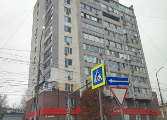 Продаю 3-ком. квартиру, 86 м2, Саратов, Соколовая улица, 78