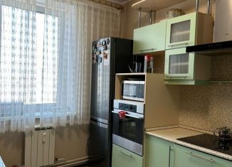 Сдается в аренду 3-комнатная квартира, 84 м2, Санкт-Петербург, улица Шостаковича, 3к1, муниципальный округ Шувалово-Озерки