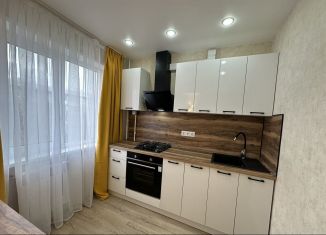 Продам 1-ком. квартиру, 31 м2, Омск, улица Ермолаева, 9, Октябрьский округ