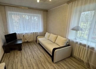 Сдаю в аренду 1-ком. квартиру, 31 м2, Подольск, улица Кирова, 68