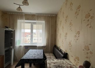 2-комнатная квартира в аренду, 53 м2, Новоуральск, Советская улица, 18А