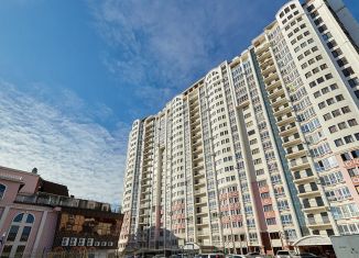 Продам 2-ком. квартиру, 88 м2, Краснодар, Черниговская улица, 1, ЖК Версаль