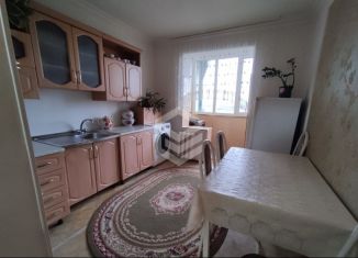 Продается 2-комнатная квартира, 52 м2, Грозный, улица А.А. Айдамирова, 141к6, микрорайон Ипподромный