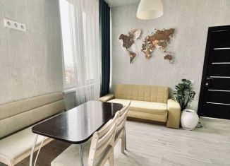 Сдается трехкомнатная квартира, 70 м2, Москва, улица Коминтерна, 28к1, метро Бабушкинская