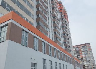 Продам 3-ком. квартиру, 87.6 м2, Копейск, Коммунистический проспект, 28