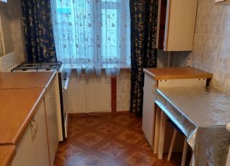 Продается двухкомнатная квартира, 53 м2, Еманжелинск, улица Энгельса, 21