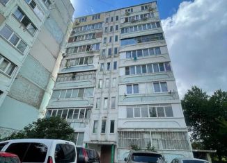 Сдам трехкомнатную квартиру, 78 м2, Краснодарский край, улица Адмирала Макарова, 35