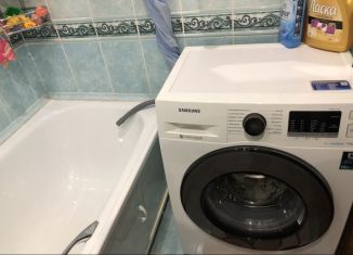 Продам трехкомнатную квартиру, 64 м2, Рыбное, Большая улица, 8А