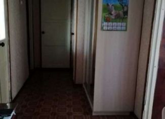 Продажа 3-комнатной квартиры, 98 м2, село Репьевка Колхозная, Молодёжная улица, 32
