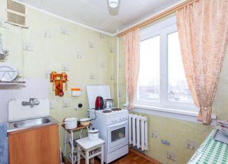 Продажа 2-комнатной квартиры, 45 м2, Новосибирск, улица Лескова, 280, метро Золотая Нива