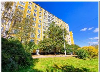 Продается трехкомнатная квартира, 14.5 м2, Москва, район Ясенево, Литовский бульвар, 6к3