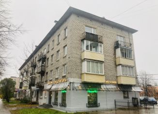 Продаю двухкомнатную квартиру, 41 м2, Приозерск, улица Калинина, 19
