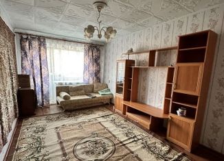 2-комнатная квартира в аренду, 42 м2, Краснокамск, Коммунистическая улица, 14