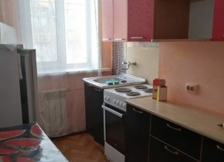 Сдаю в аренду 2-ком. квартиру, 49 м2, Усолье-Сибирское, улица Сеченова, 12