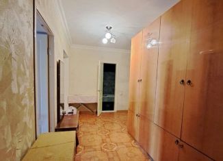 Продается двухкомнатная квартира, 66 м2, Ставрополь, улица Льва Толстого, 25, микрорайон № 24