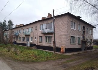 Продам 2-ком. квартиру, 43.8 м2, Холм, улица Зиновьева, 4