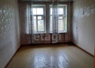 Продаю 2-комнатную квартиру, 57 м2, Железногорск, Школьная улица, 53