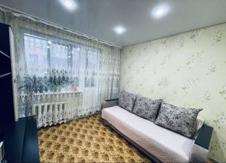 Продам однокомнатную квартиру, 29 м2, Екатеринбург, улица 40-летия Октября, 88, улица 40-летия Октября