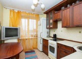 Продажа трехкомнатной квартиры, 64 м2, Тюменская область, Широтная улица, 103