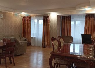 Сдача в аренду 3-комнатной квартиры, 100 м2, Улан-Удэ, улица Гагарина, 60