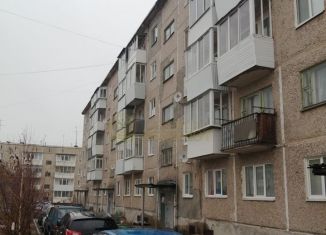 Продаю 1-комнатную квартиру, 33 м2, Дегтярск, улица Токарей, 4