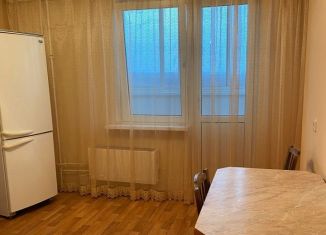 Аренда двухкомнатной квартиры, 60 м2, Крымск